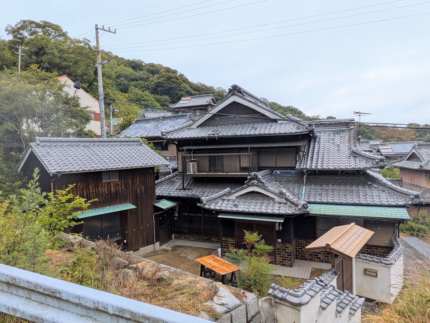 坂出市瀬居島 AKIYATO