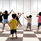 イオンモール綾川 キッズクラブイベント みんなで楽しくレッツダンス！
