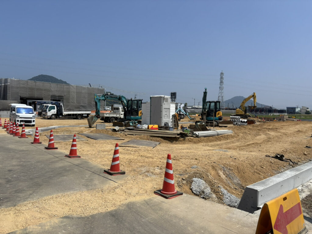 丸亀市飯野町 巨大造成地