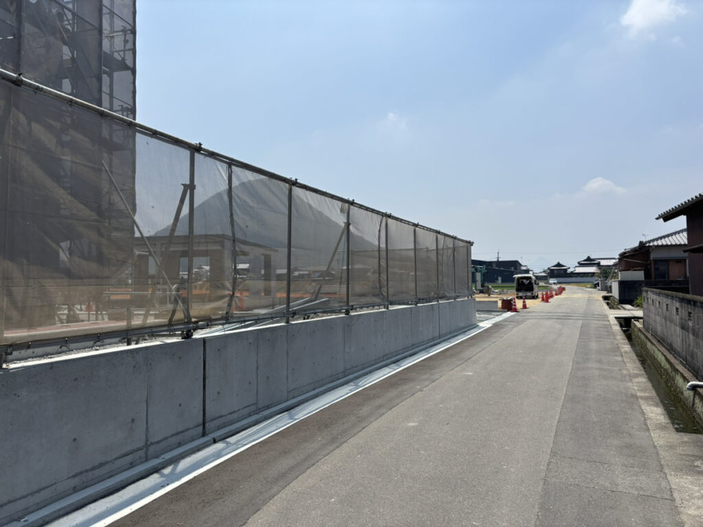 丸亀市飯野町 巨大造成地