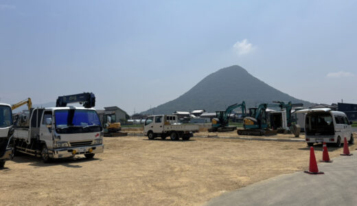 国道11号線、飯野町付近でやってる大きな工事は何ができる!? スバル新店舗付近