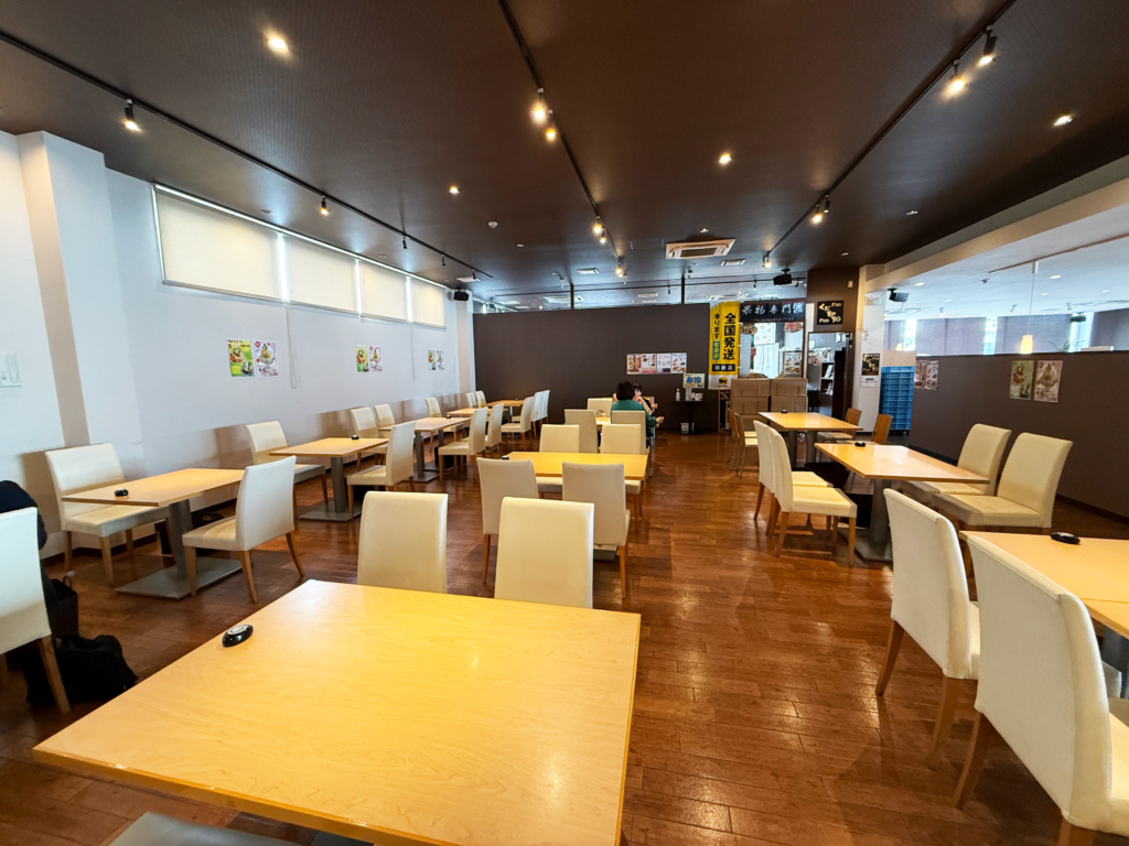 宇多津町 はまきた珈琲 店内
