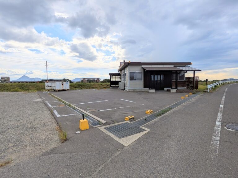 半年以上の沈黙を破って飯山町の店舗に変化の兆し！