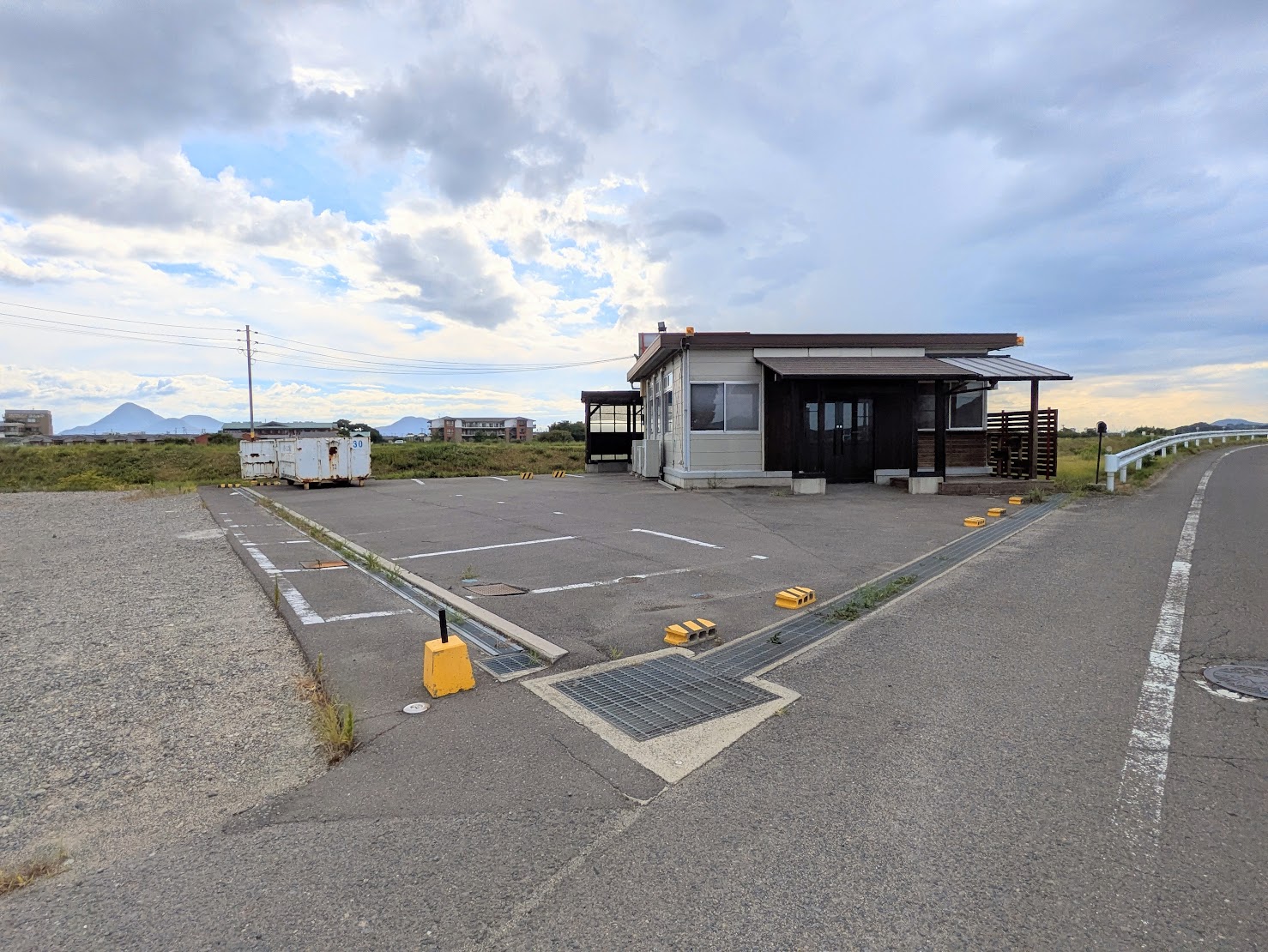丸亀市飯山町 なおちゃんら〜めん