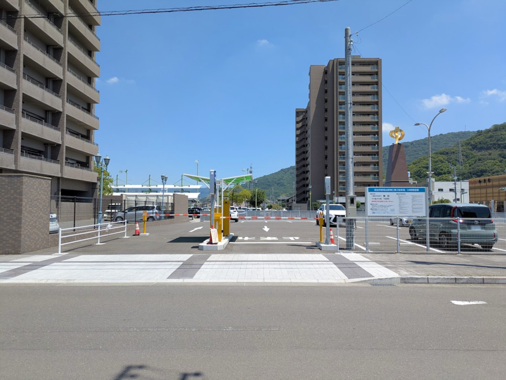 JR坂出駅南口