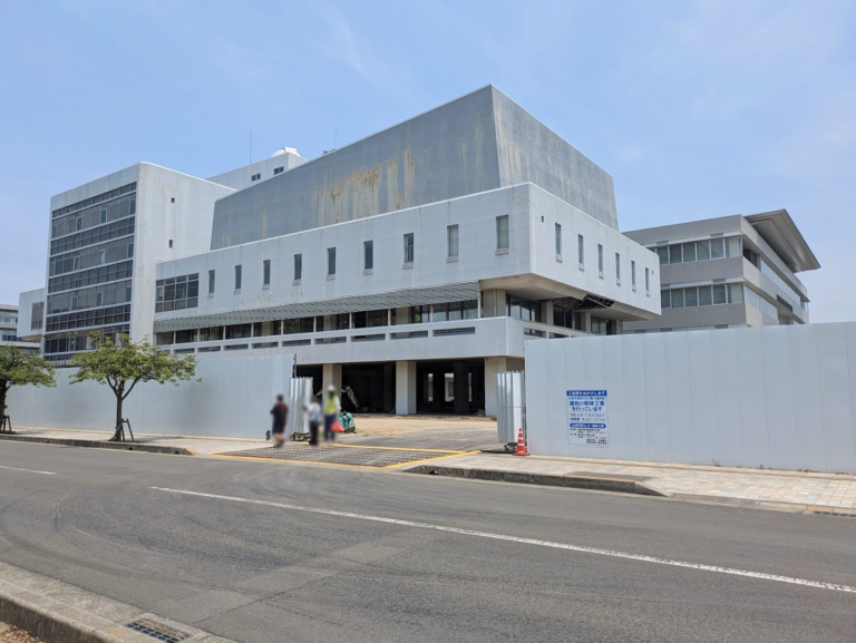 丸亀市生涯学習センターの解体工事が始まってる！