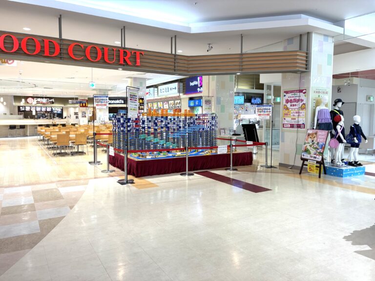 ゆめタウン丸亀で「たのしいでんしゃ わくわくパーク」が2025年8月31日(日)まで開催中！プラレール体験コーナーあり♪