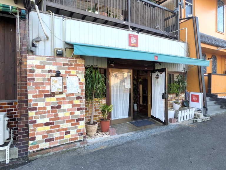 琴平町の「ことひら 果桜軒」が2025年9月1日(月)からしばらくの間お休みするみたい。11月頃には再開予定