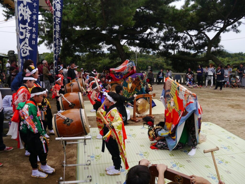坂出市瀬居町 瀬居八幡宮秋祭り