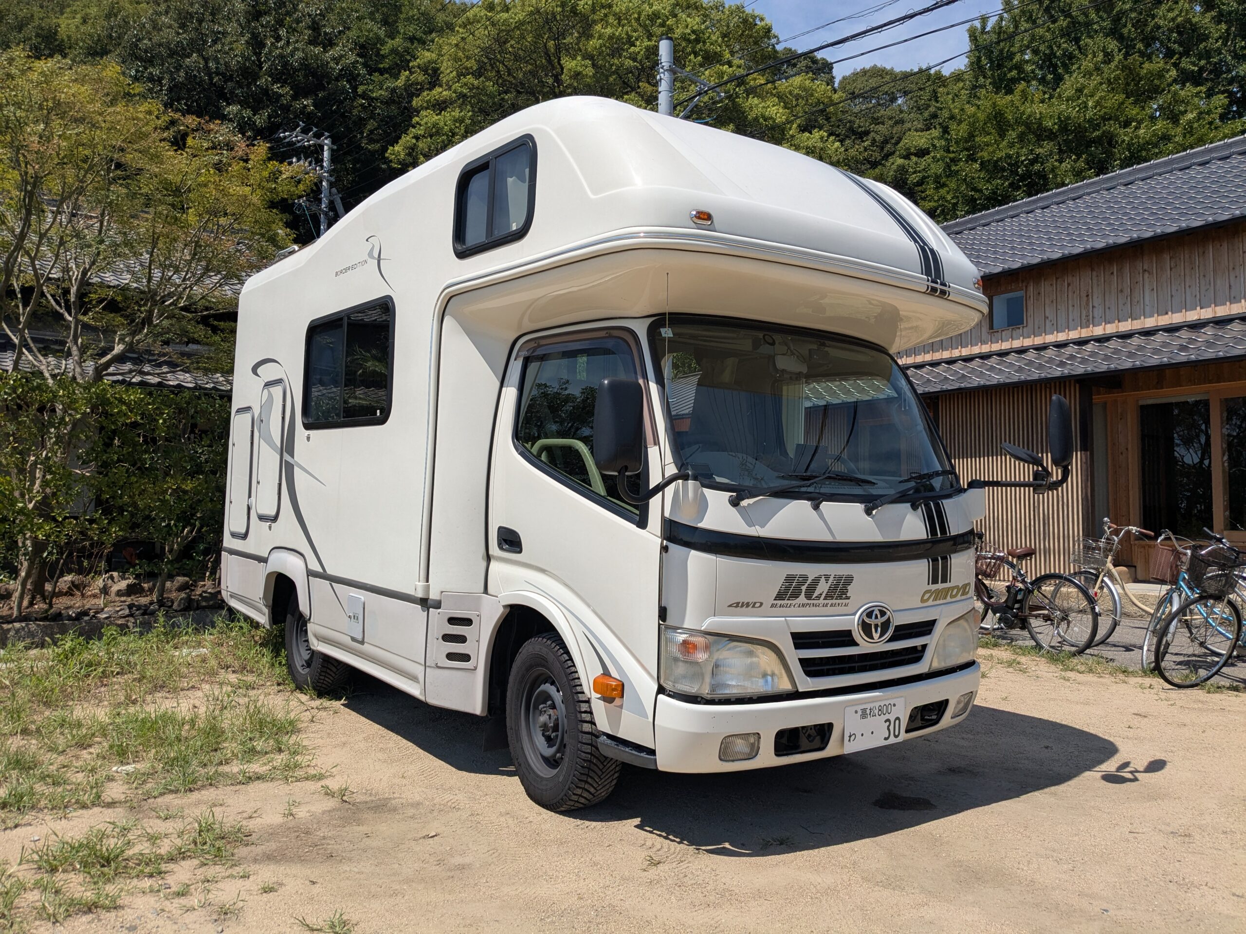丸亀市本島 キャンピングカー