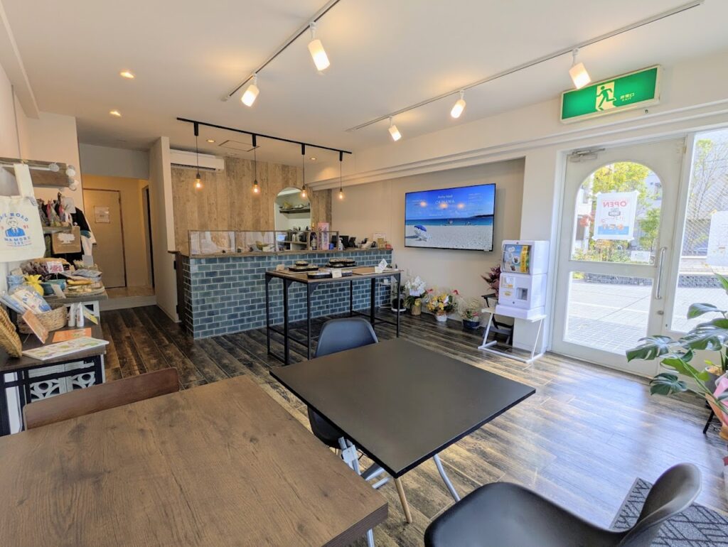 坂出市京町 沖縄弁当とサーターアンダギーのお店 385みゃーく 店内の様子