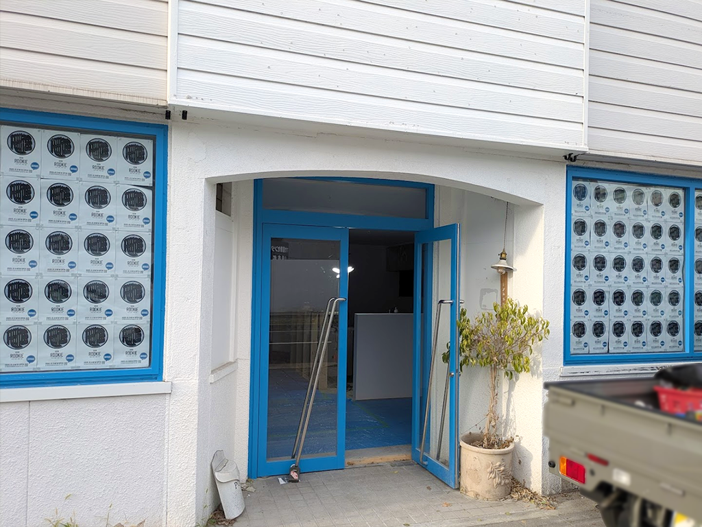 丸亀市通町 UDON ROOKIE