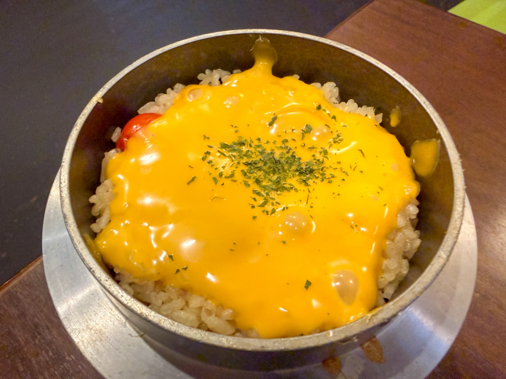 坂出市寿町 久つろぎや一　ICHI（くつろぎや　いち）トマトチーズ釜飯