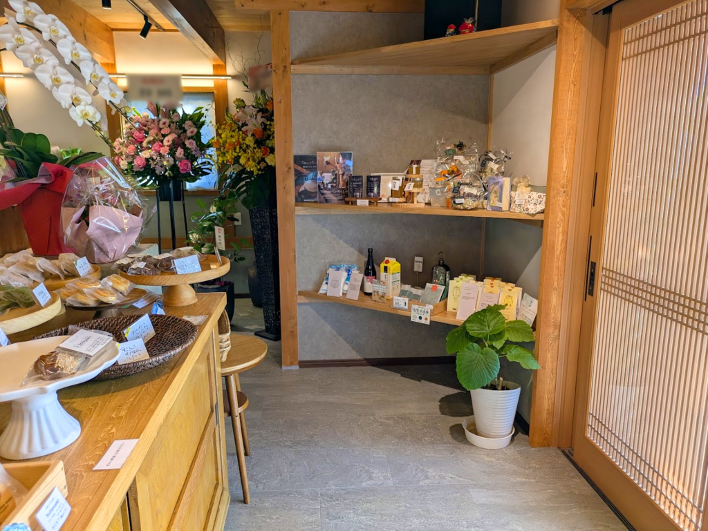 丸亀市飯山町 PATISSERIE SONA 店内