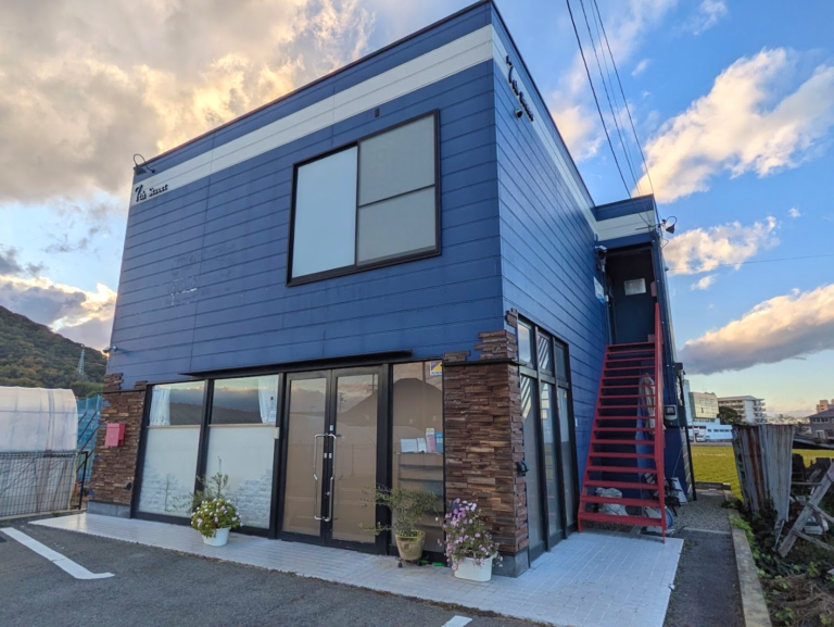 宇多津町の閉店した猫カフェ跡地に新店舗オープンに向けた準備がスタート！クラウドファンディングで猫たちを応援しよう！