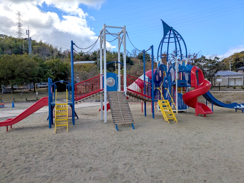 坂出市八幡町 田尾坂公園
