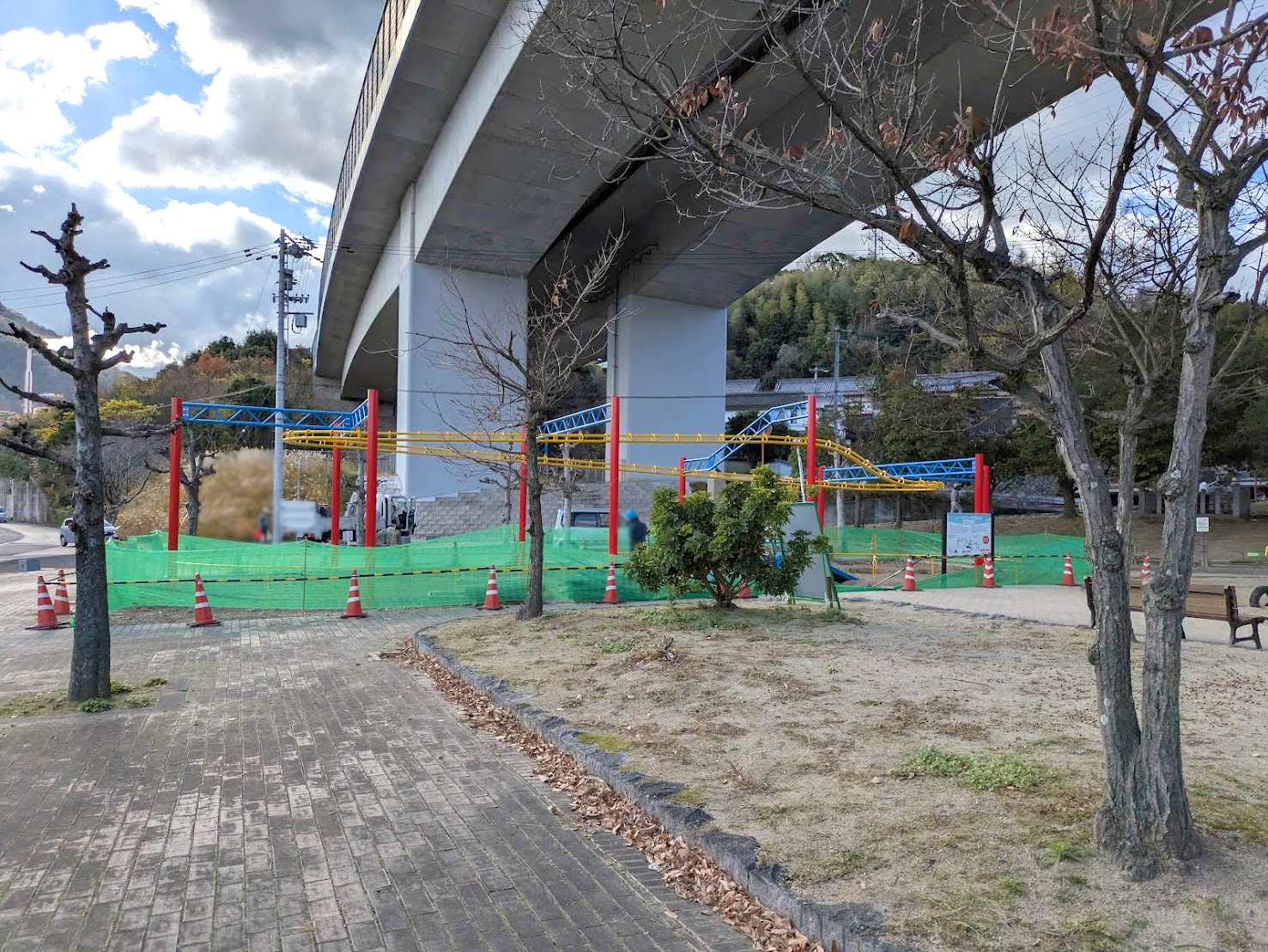 坂出市八幡町 田尾坂公園