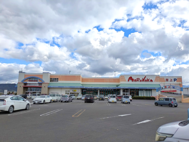 まんのう町の「マルナカまんのう店」が2026年1月18日(日)に閉店するみたい。香川銀行ATMやクリーニング店の営業終了日も要チェック！