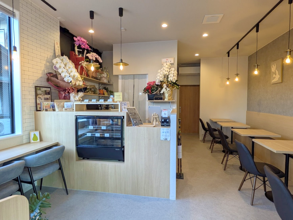 善通寺市善通寺町 MUSUBU(善むすび・善の宿) 店内