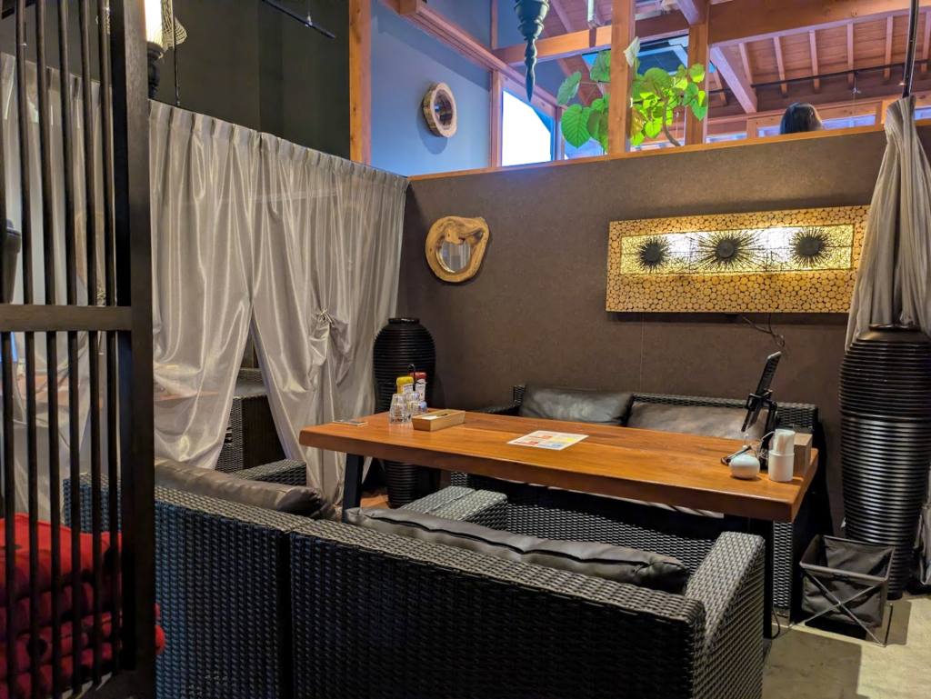 宇多津町 CREW's CAFE(クルーズカフェ) 店内の様子