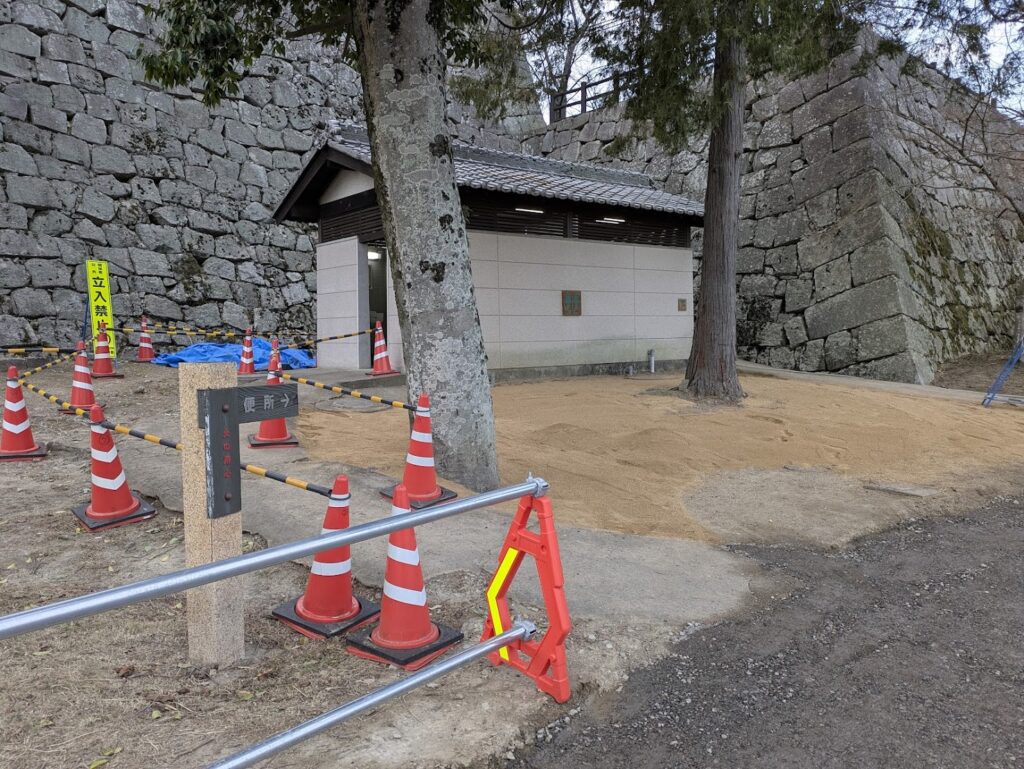 丸亀市 丸亀城三の丸北東部 舗装工事