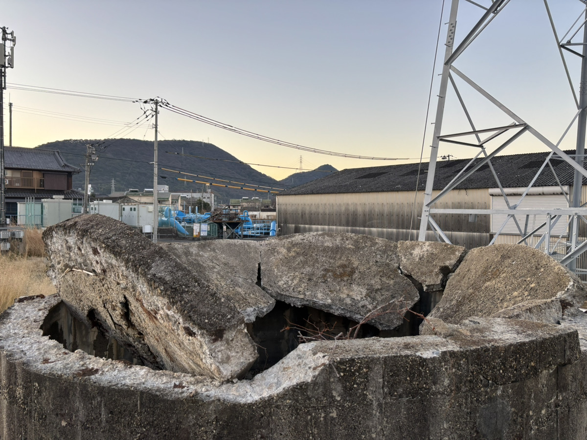 坂出市 川 タンク 