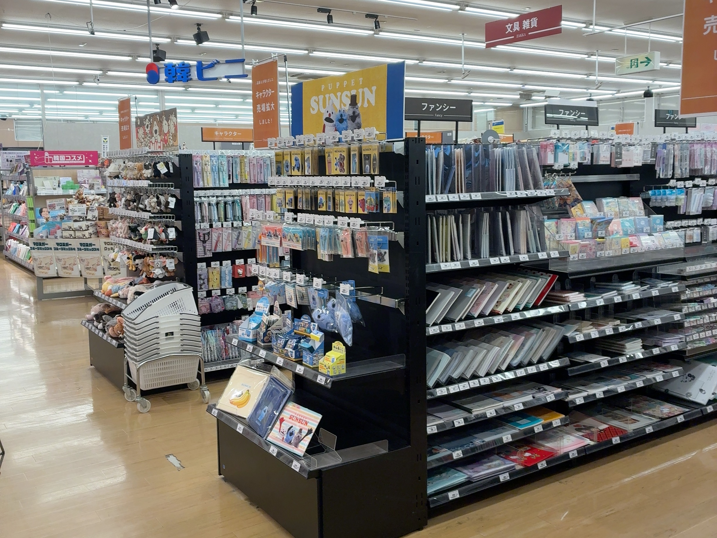 TSUTAYA宇多津店 キャラクター売り場 リニューアル