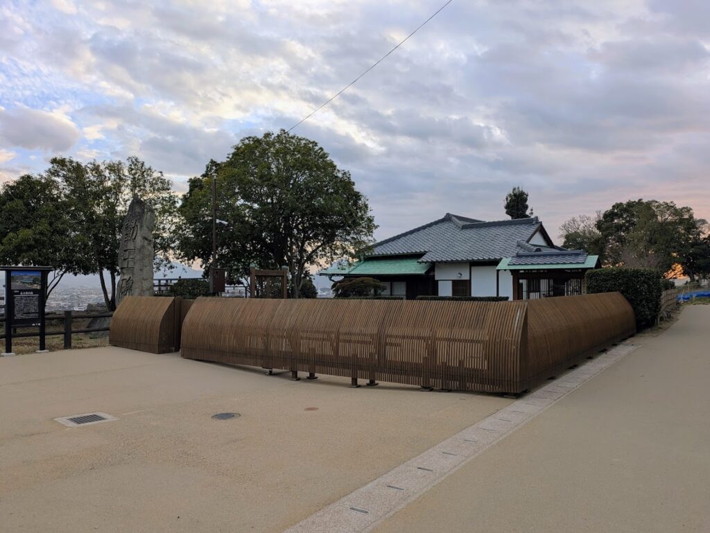 丸亀市 丸亀城三の丸北東部 舗装工事