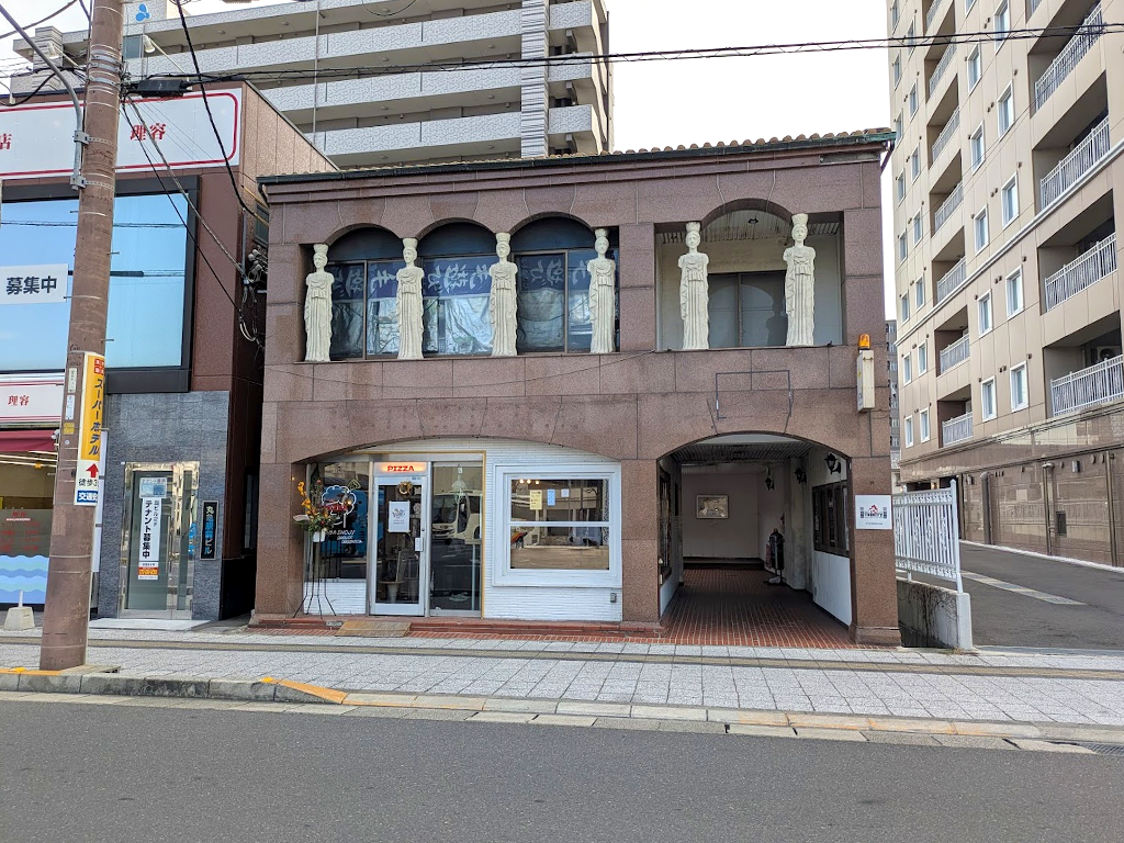 丸亀市浜町 GOODLUCK GRANDPA PIZZA(グッドラック・グランパ・ピザ)