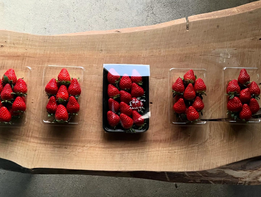 いちご農家直売所＆いちご狩り 江戸農園