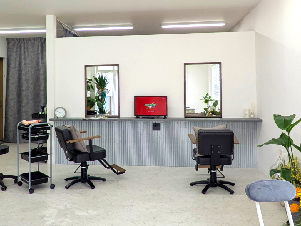 丸亀市川西町 PUZZLE hair 店内の様子