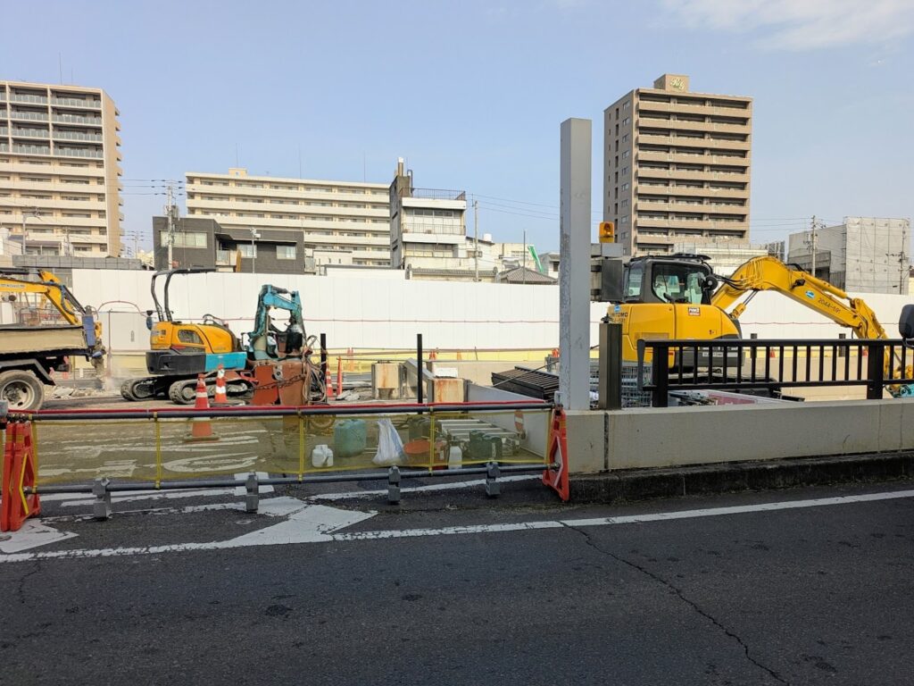 坂出市 坂出駅前 駐車場 工事
