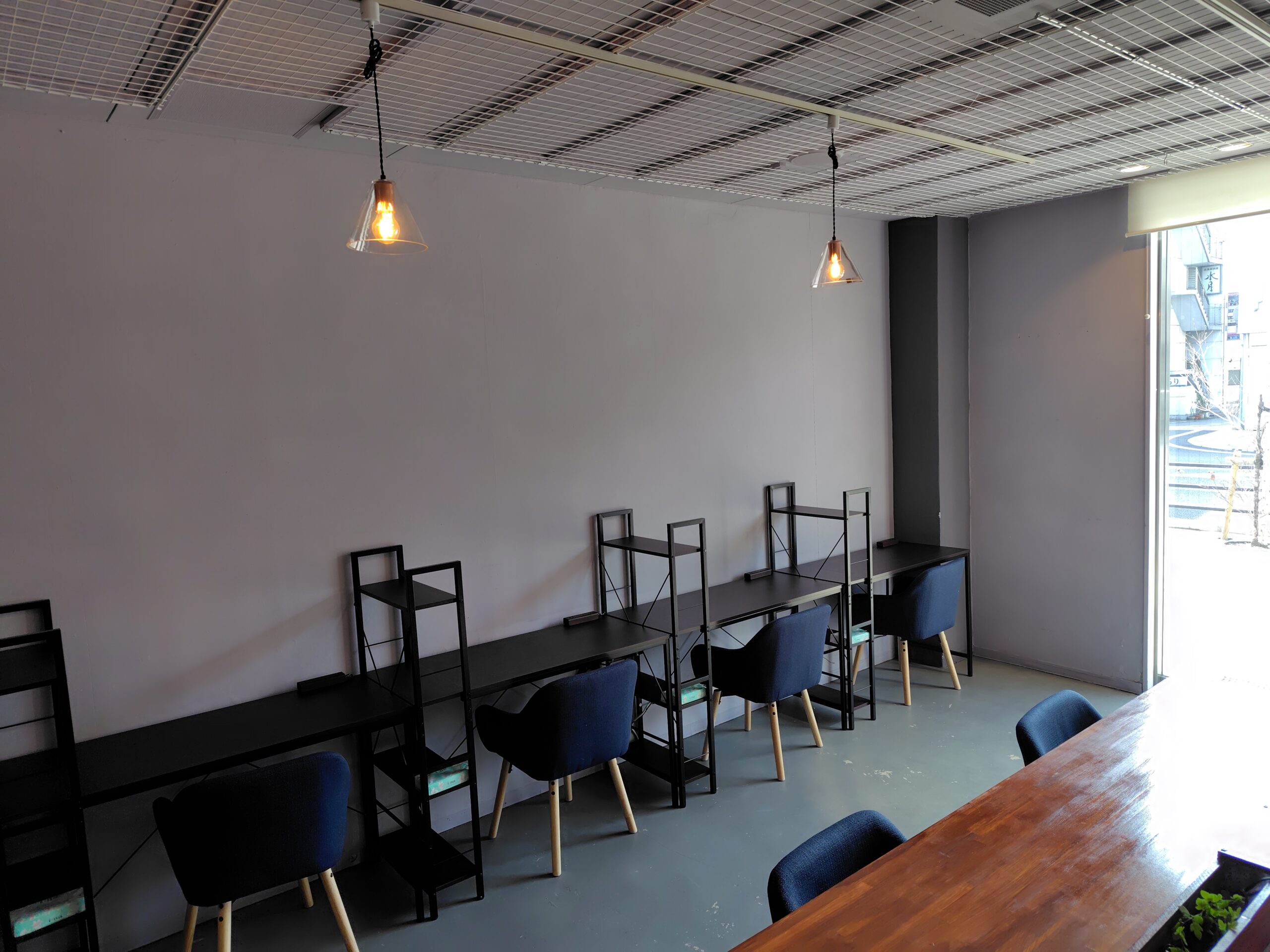 丸亀市通町 Play.ai AI学習教室 デスク