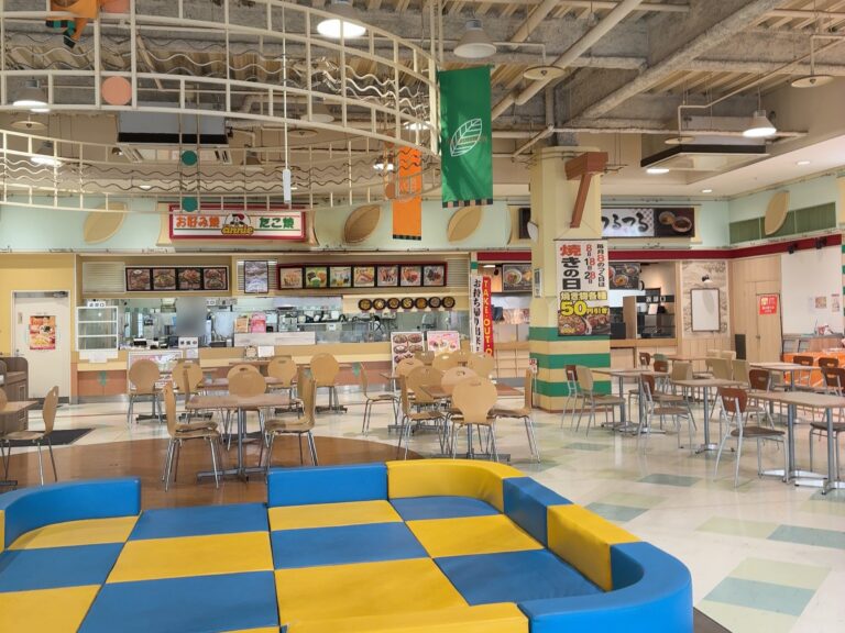 フジグラン丸亀の「フードコート丸亀店アニー・つるつる」が2026年2月15日(日)をもって閉店するみたい