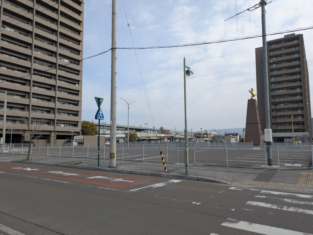 坂出市 坂出駅前 駐車場 工事