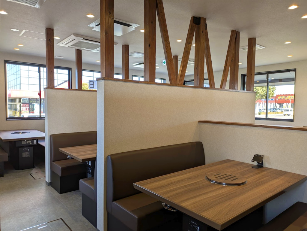 丸亀市田村町 焼肉ダイニング AO(あお) 店内の様子