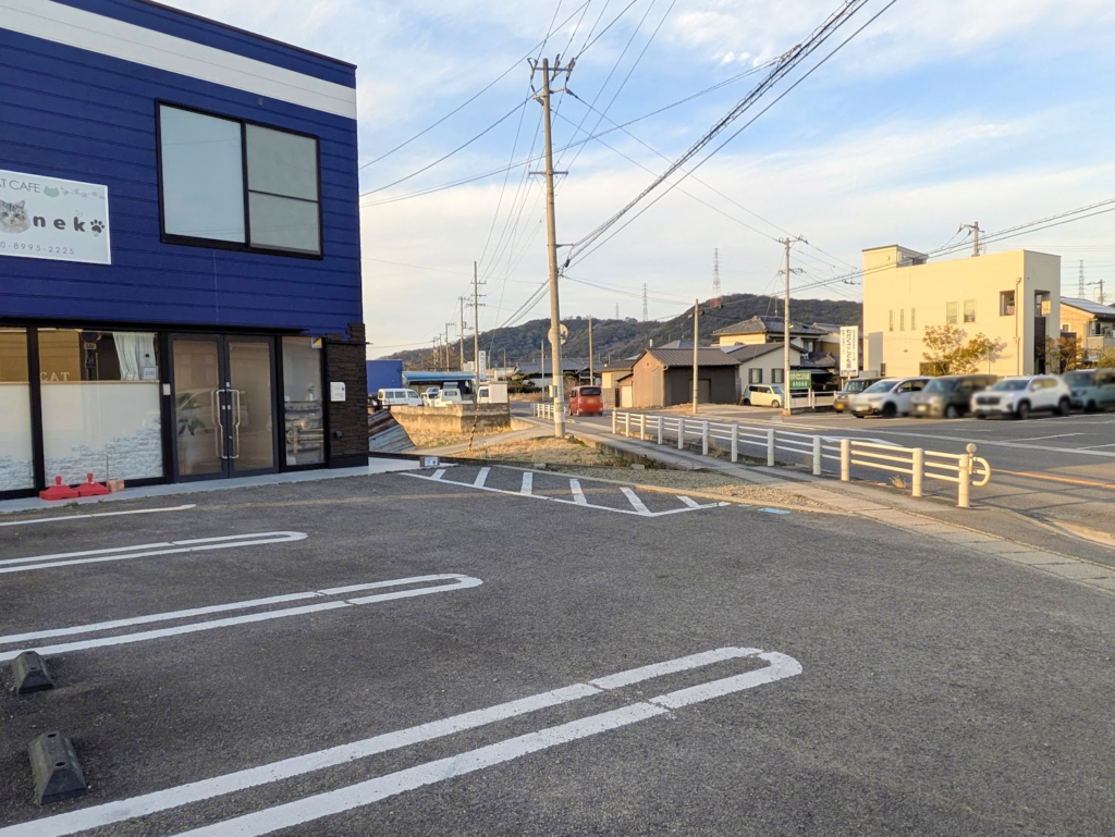 宇多津町 猫カフェ 讃岐neko 場所・駐車場