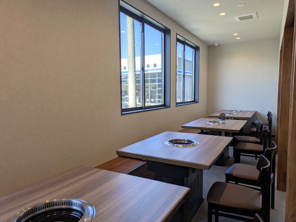 丸亀市田村町 焼肉ダイニング AO(あお) 店内の様子