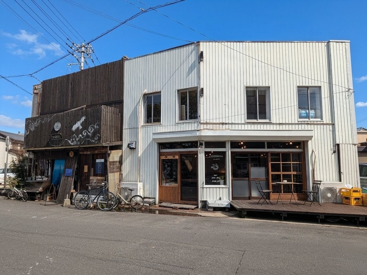 丸亀市西平山町 TSUBAMENOSU cafe&gallery
