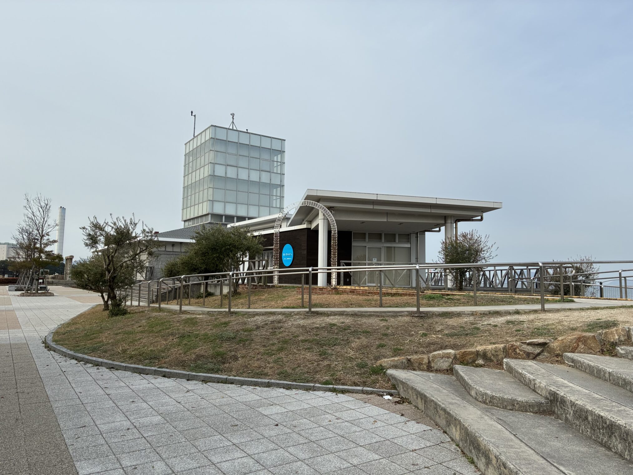 うたづ海ホタル 海と空のカフェ 閉店