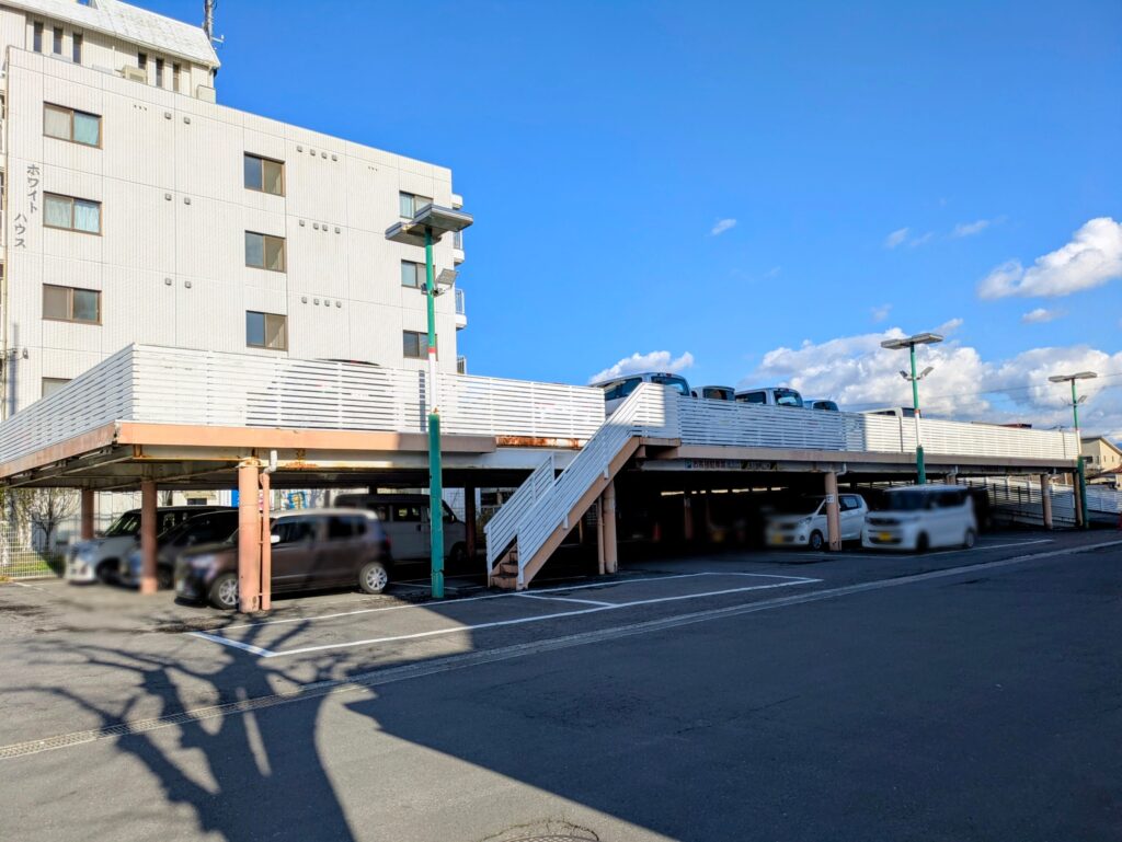 善通寺市善通寺町 ワッツウィズ 善通寺マルナカ店