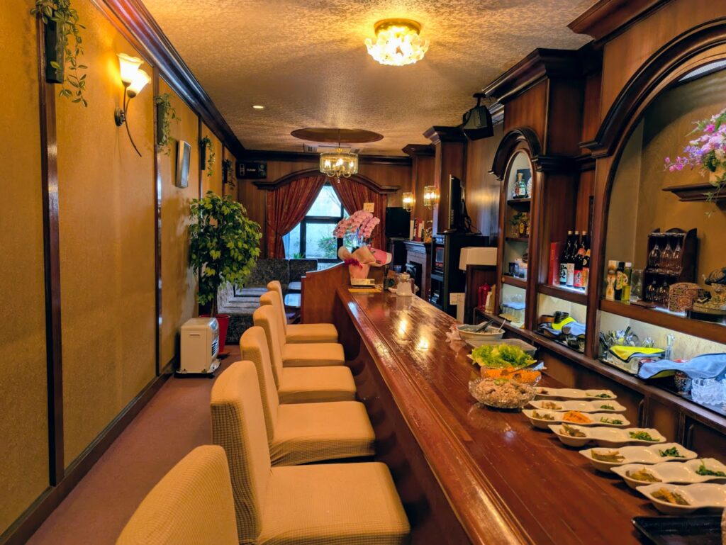 坂出市本町 喫茶もみ 店内