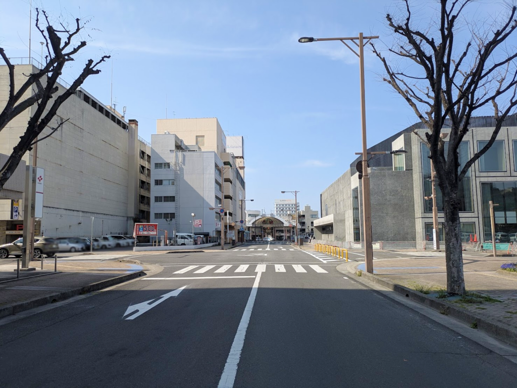 丸亀市大手町 四国電力前交差点