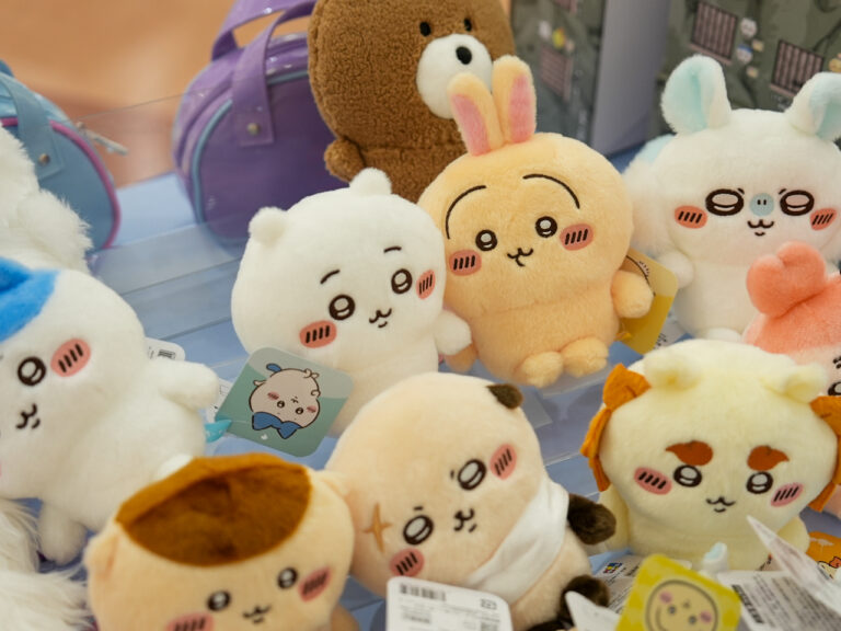 えっ、綾川にちいかわ来てる!? イオンモール綾川で「ちいかわPOP UP STORE」5月11日(月)まで開催中！スタッフさんに推しグッズを聞いてきた