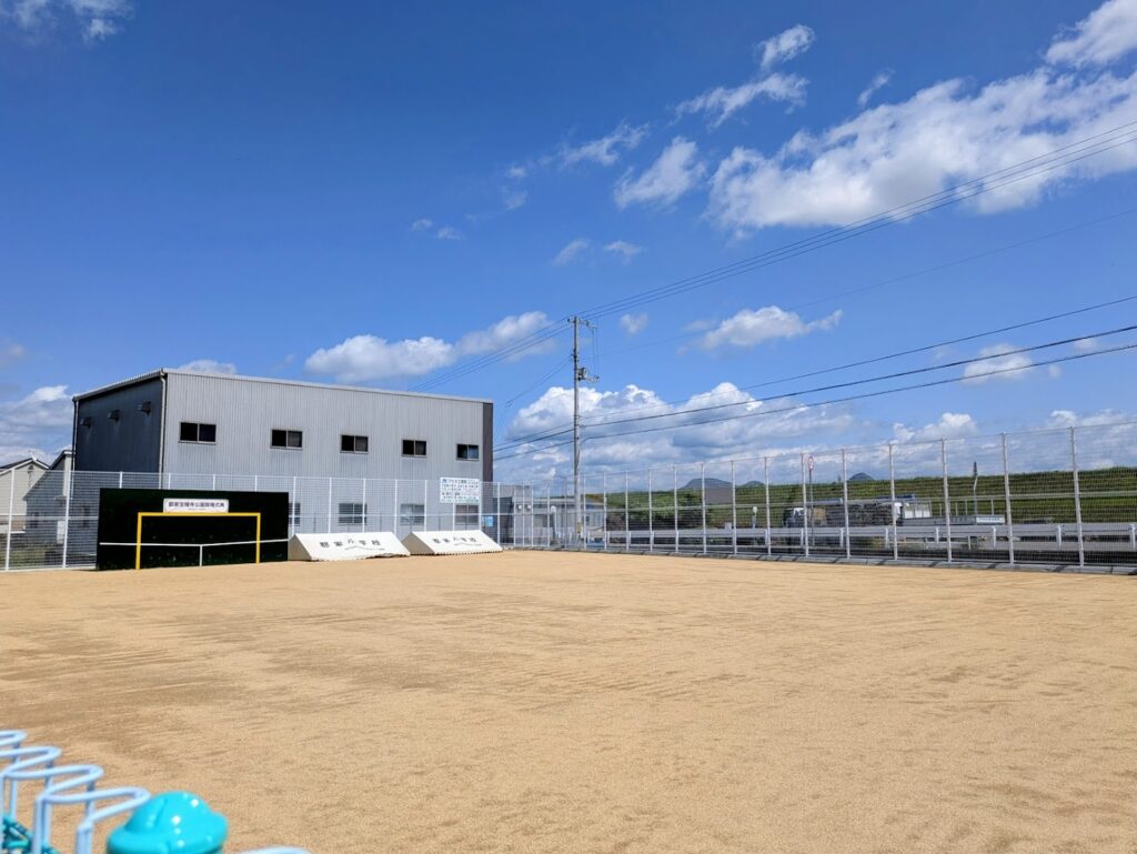 丸亀市郡家町 郡家宝幢寺公園