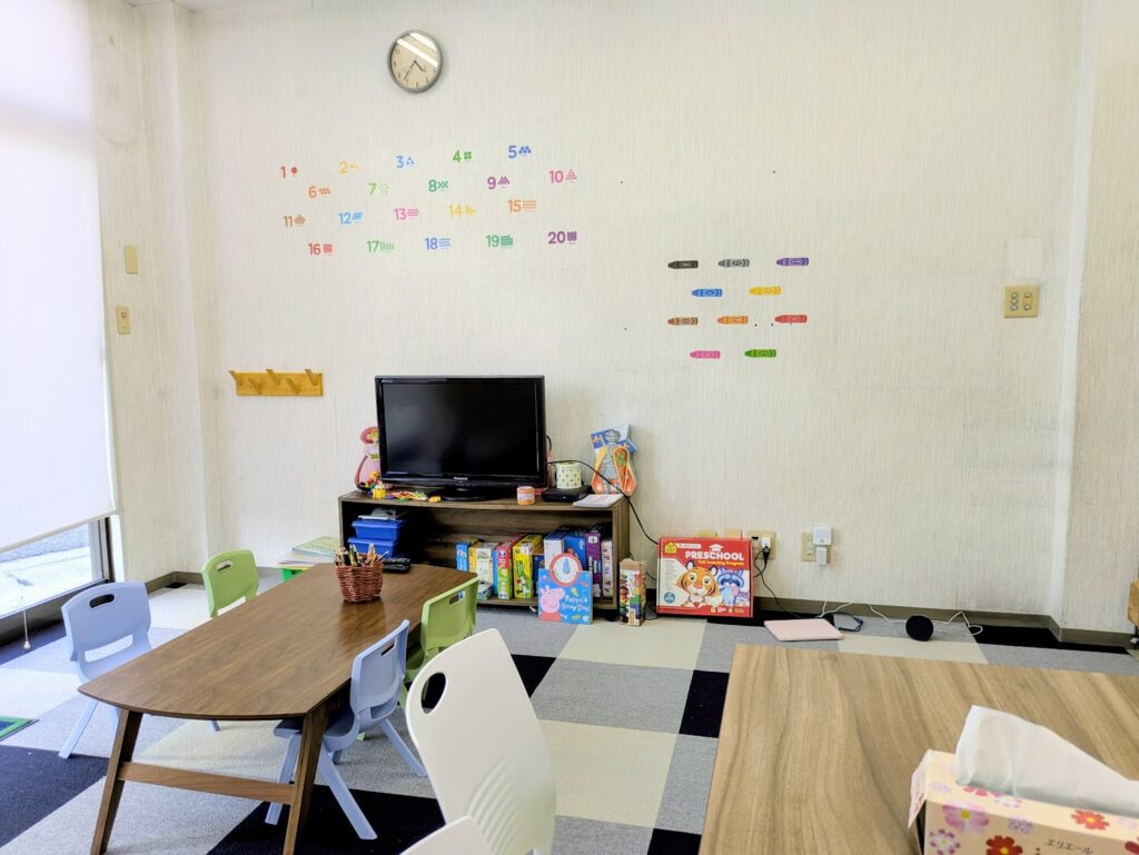 丸亀市土器町 英語アフタースクール YES! 教室内の様子