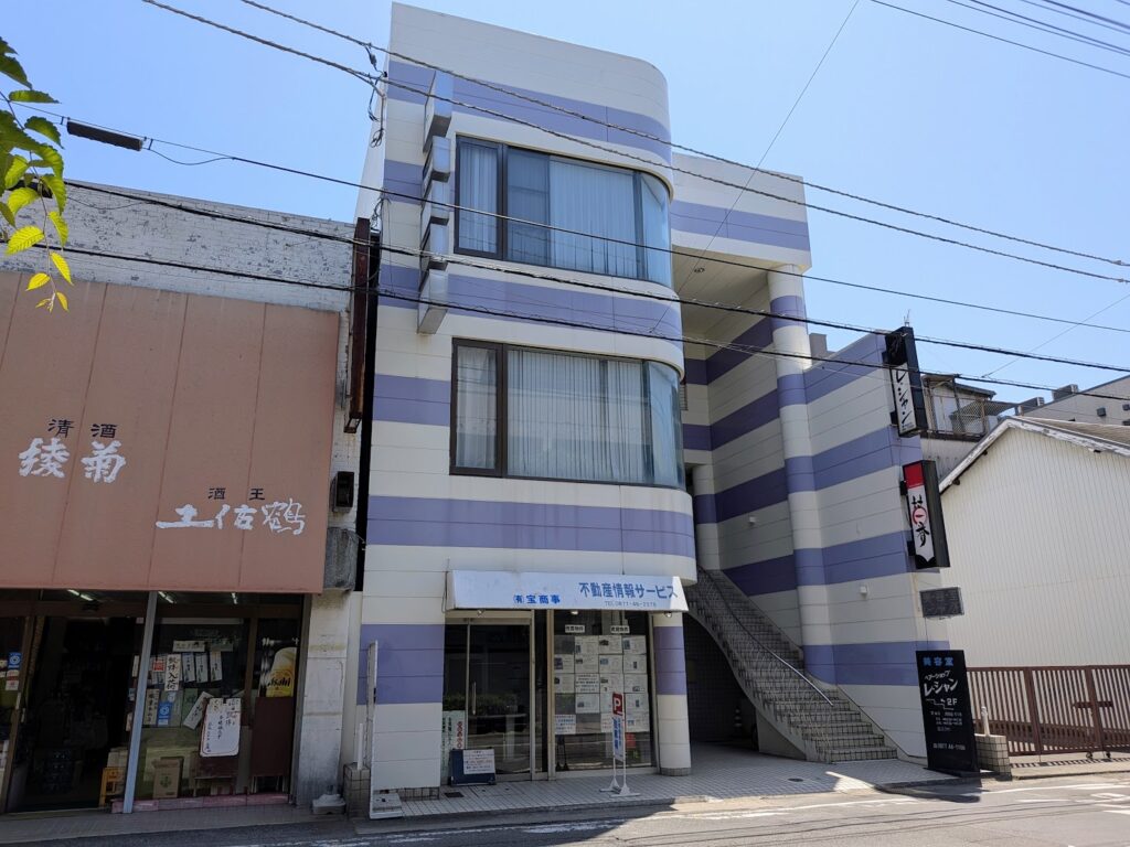 坂出市京町 宝ビル駐車場