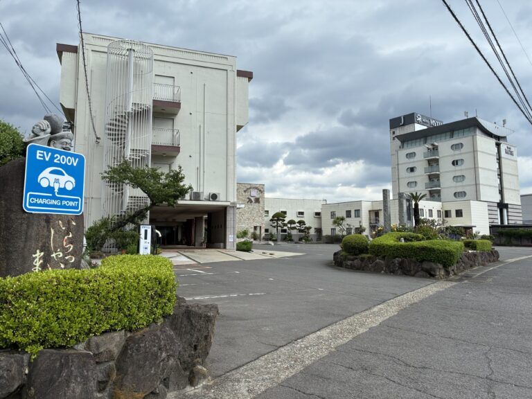 坂出市西大浜北の「ホテル入浜」が2026年4月30日(木)をもって営業終了したみたい。50年の歴史に幕・・・現在は跡地活用者の募集が行われてる！