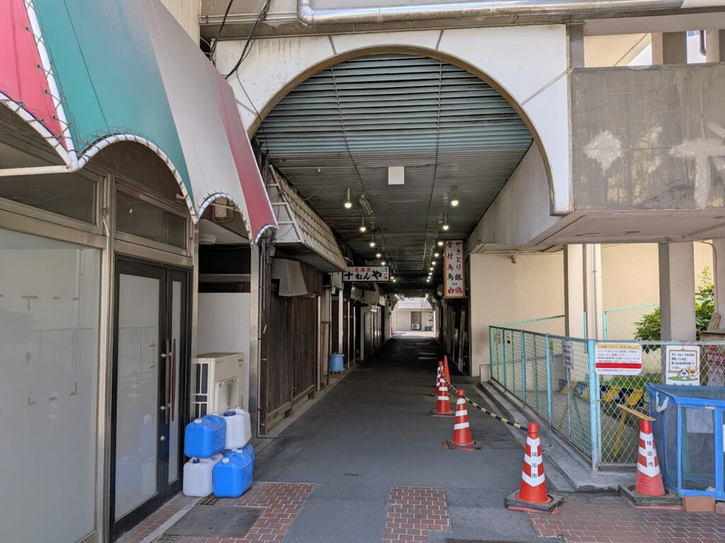 坂出市京町 居酒屋 十ねんや
