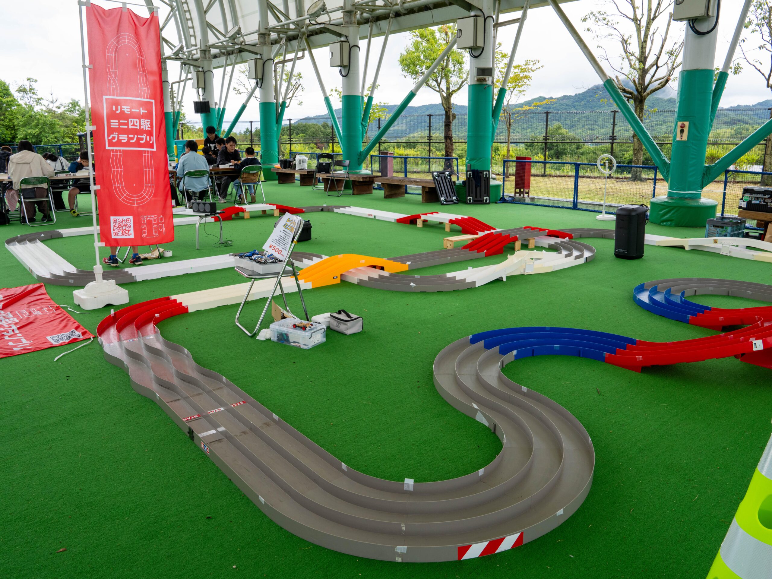国営讃岐まんのう公園 瀬戸内ドリームカーフェスタ ミニ四駆大会